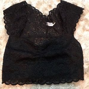 Lace crop